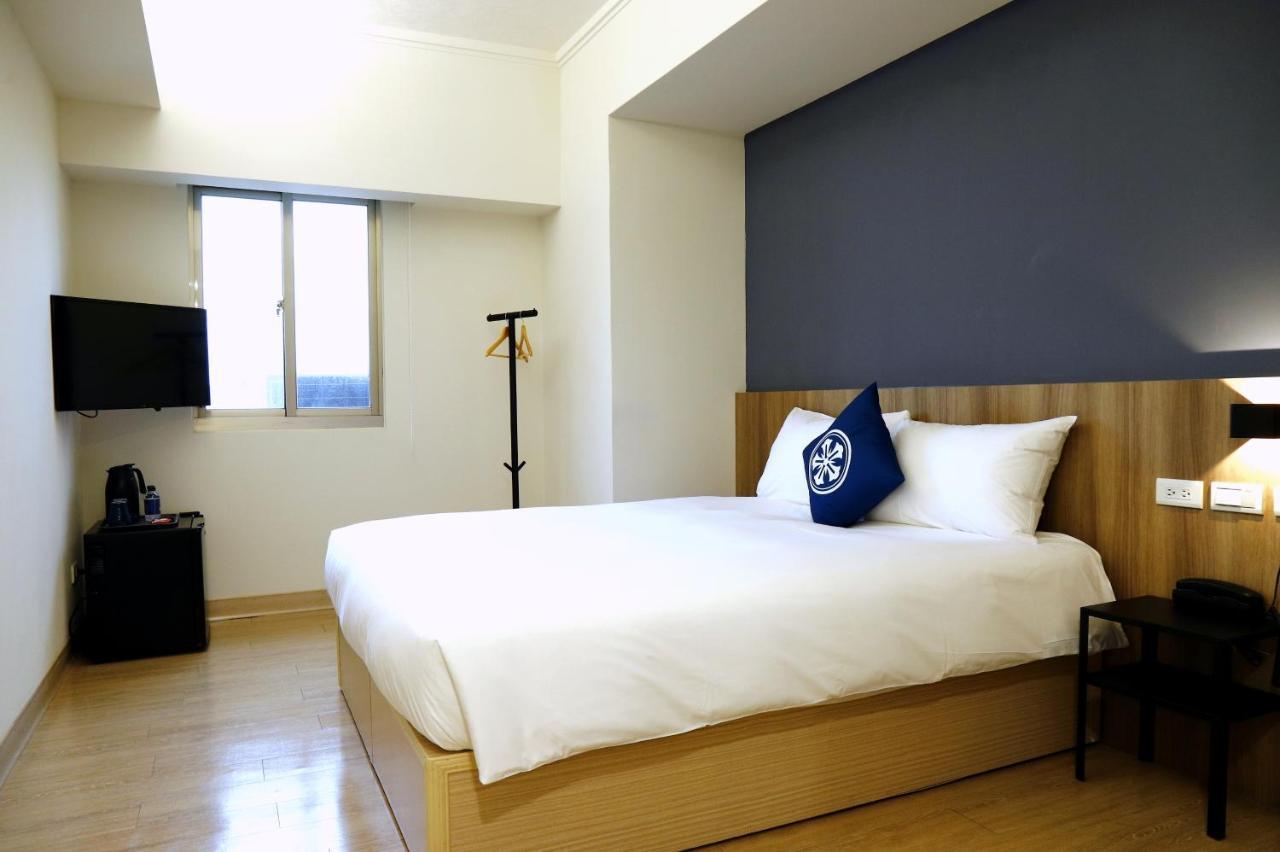 Holo Hotel Tainan Zewnętrze zdjęcie