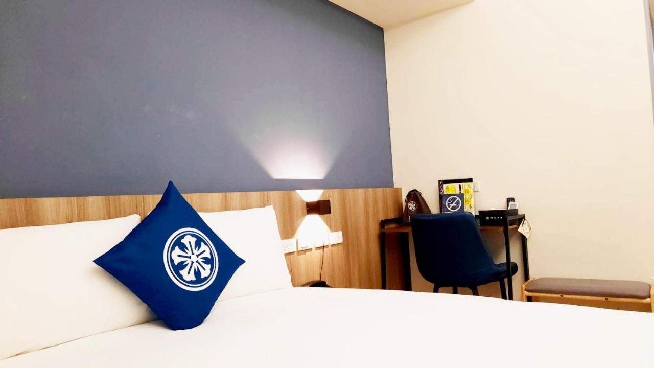 Holo Hotel Tainan Zewnętrze zdjęcie